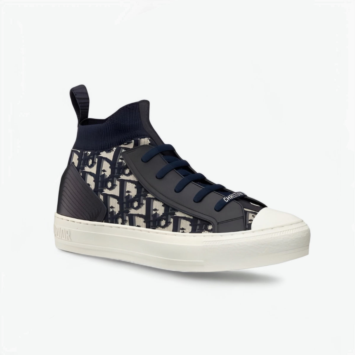 Dior - Walk N Dior