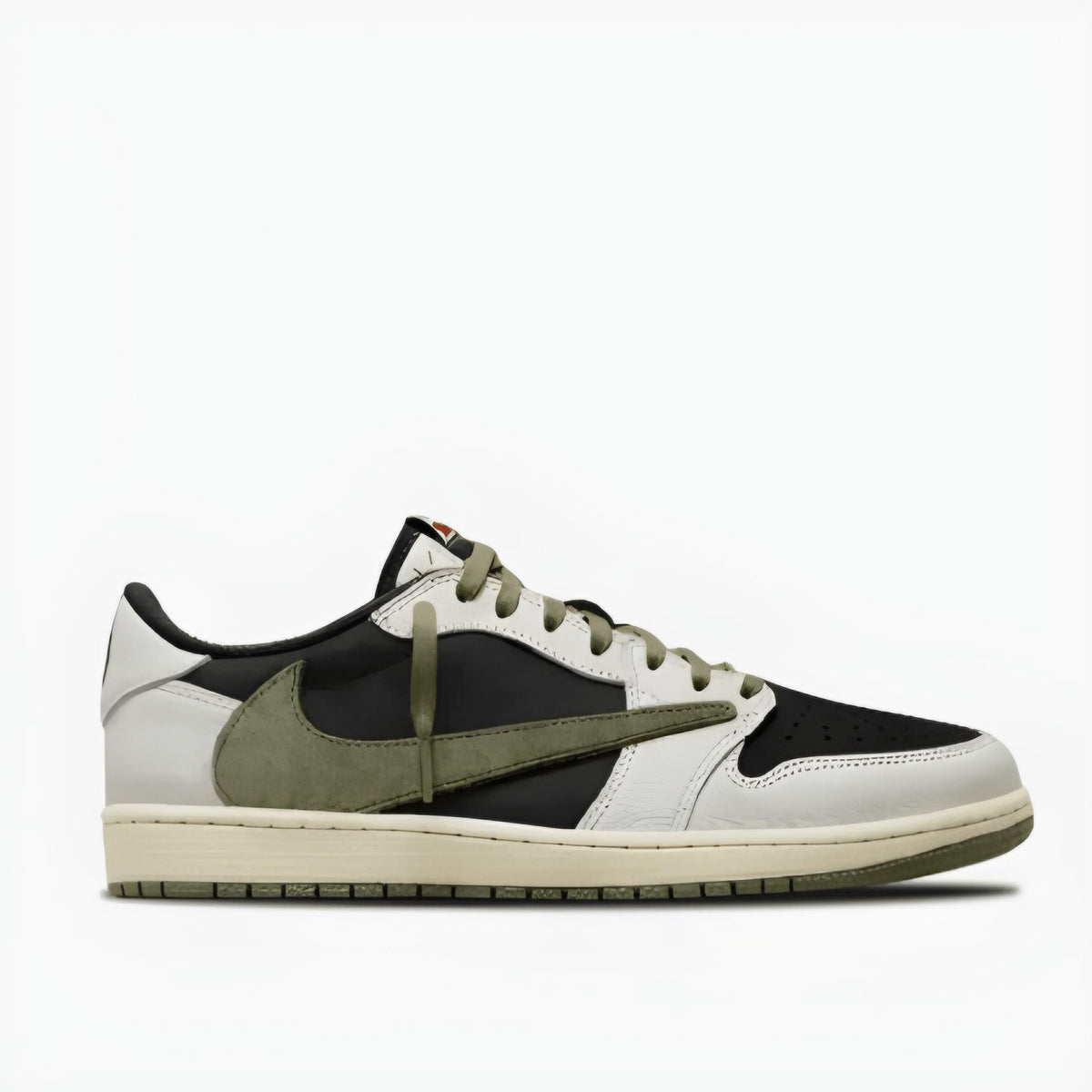 Nike - Air Jordan 1 low Travis scott - Black Label