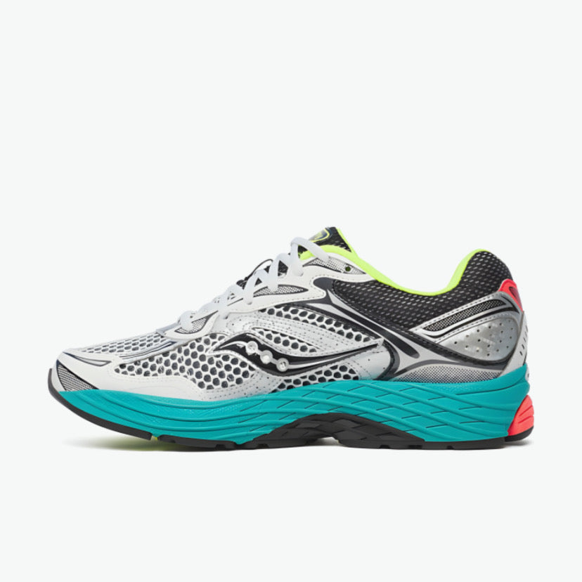 Saucony - Omni 9