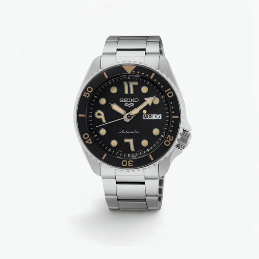 Seiko - Black dial